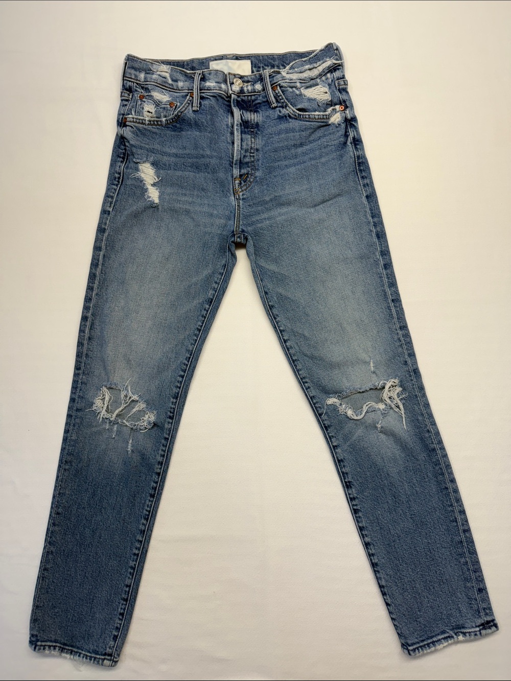MOTHER The Trickster Ankle Jeans, vintage-inspired look and rigid styling.